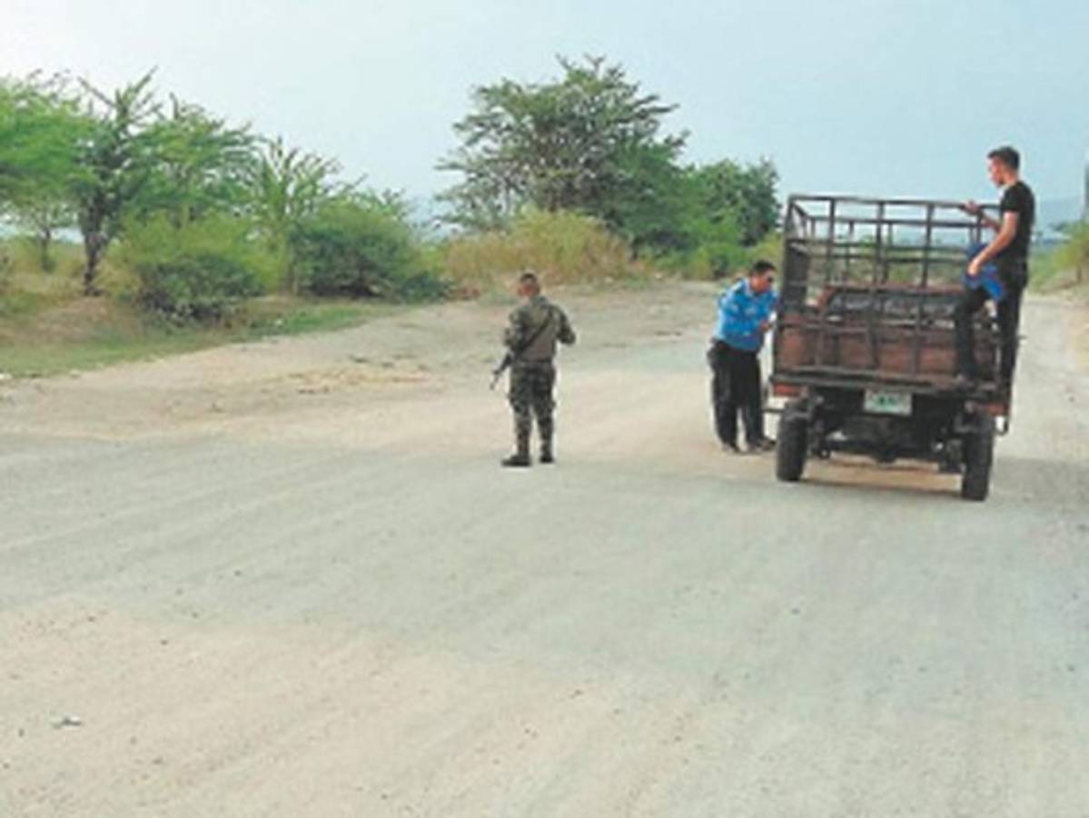 Militares vigilan por tierra y mar las costas de Alianza, al sur de Honduras