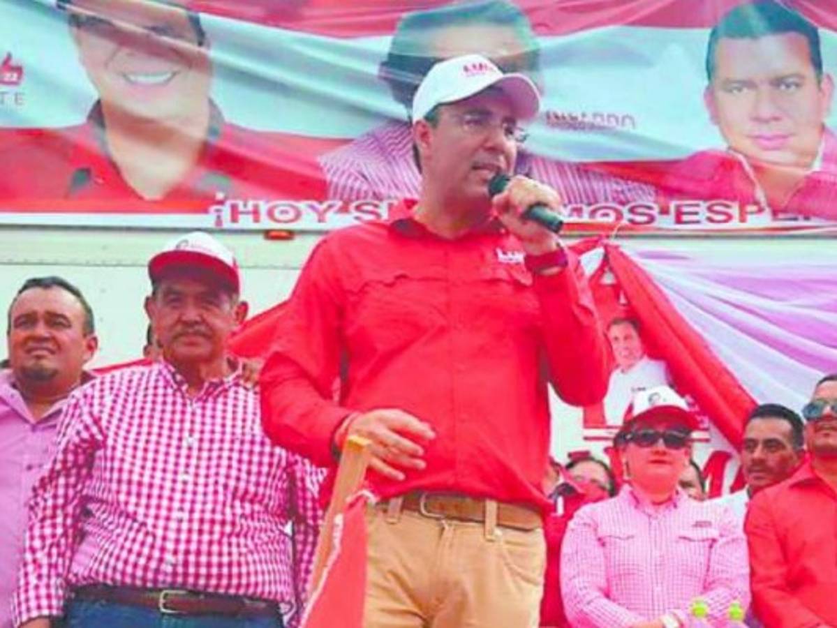 Luis Zelaya reitera que va a crear la Secretaría del Café