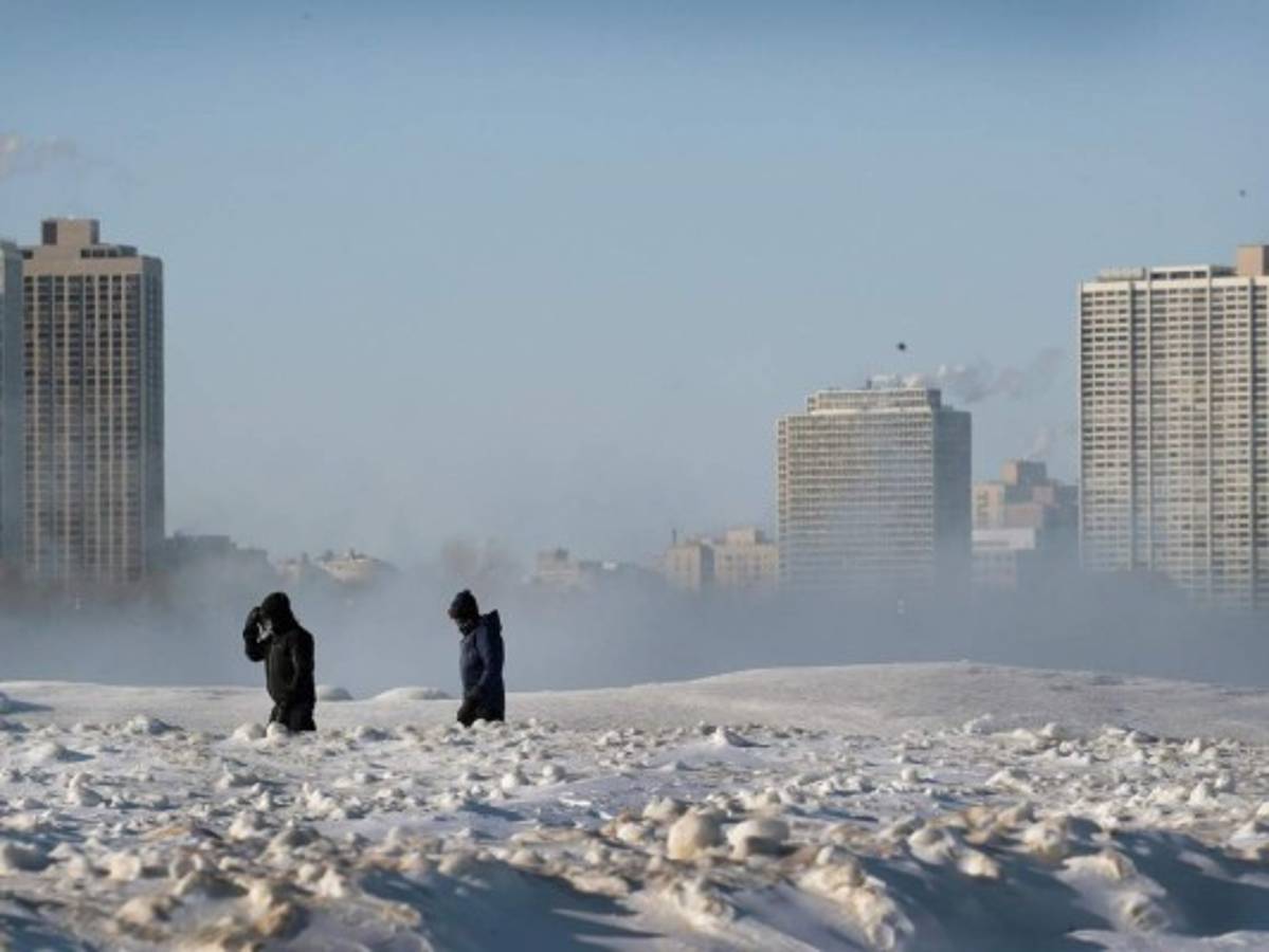 Ola de frío en Estados Unidos ya provocó al menos cinco muertes y anuló vuelos