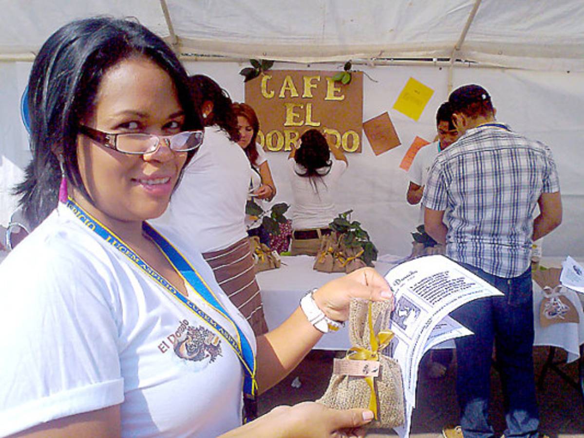 Universitarios emprendedores instalan sus empresas en el centro de Tegucigalpa