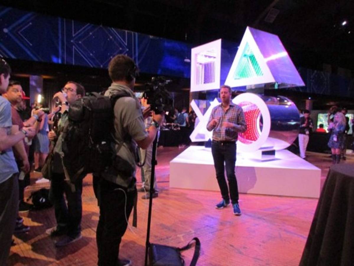 Playstation promete que sus grandes juegos llegarán en 2018