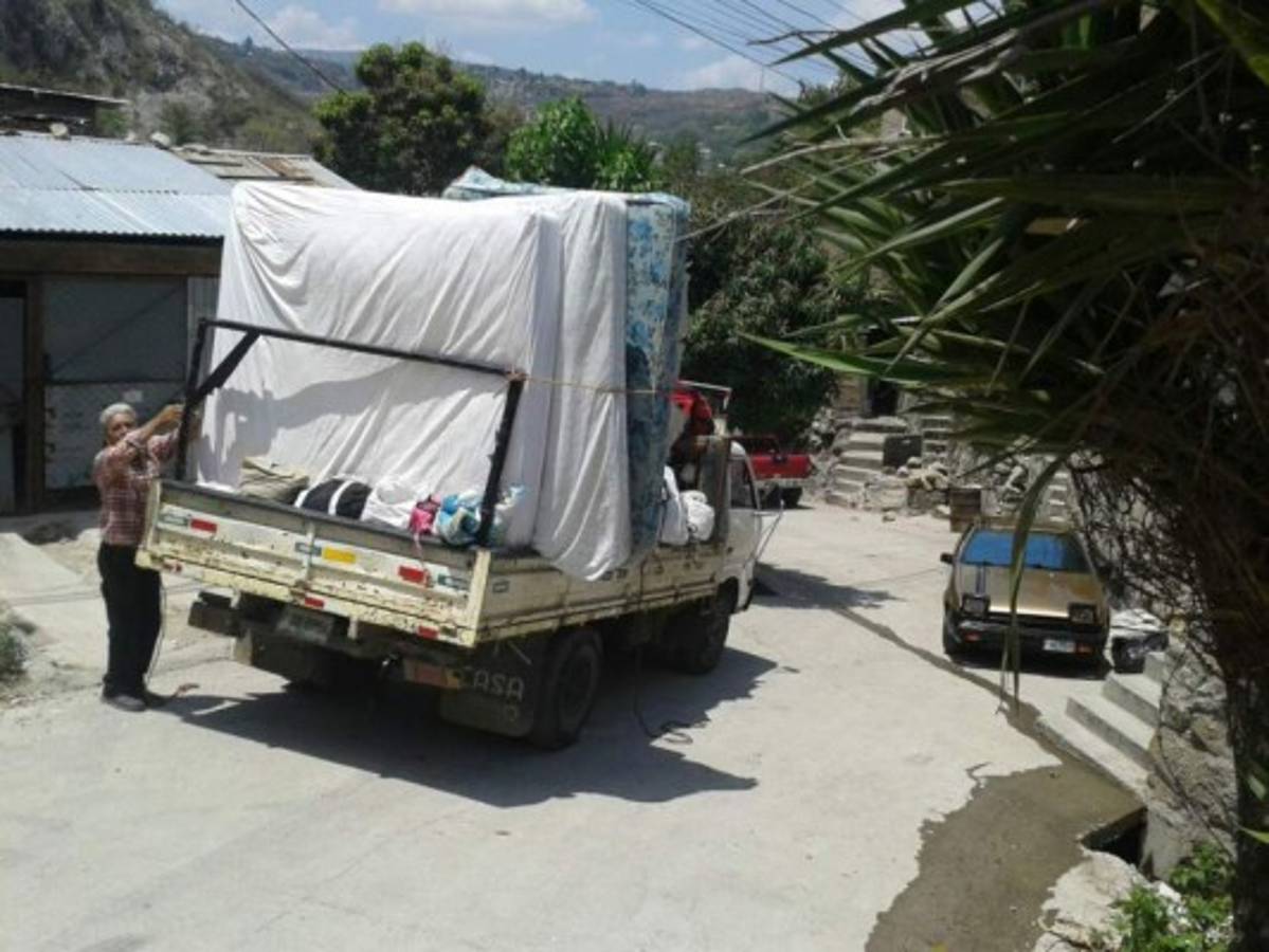 Nueva amenaza de mareros provoca desalojo en Las Torres