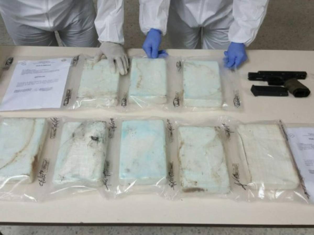 Encuentran 8 kilos de cocaína en un solar baldío de San Pedro Sula, zona norte de Honduras