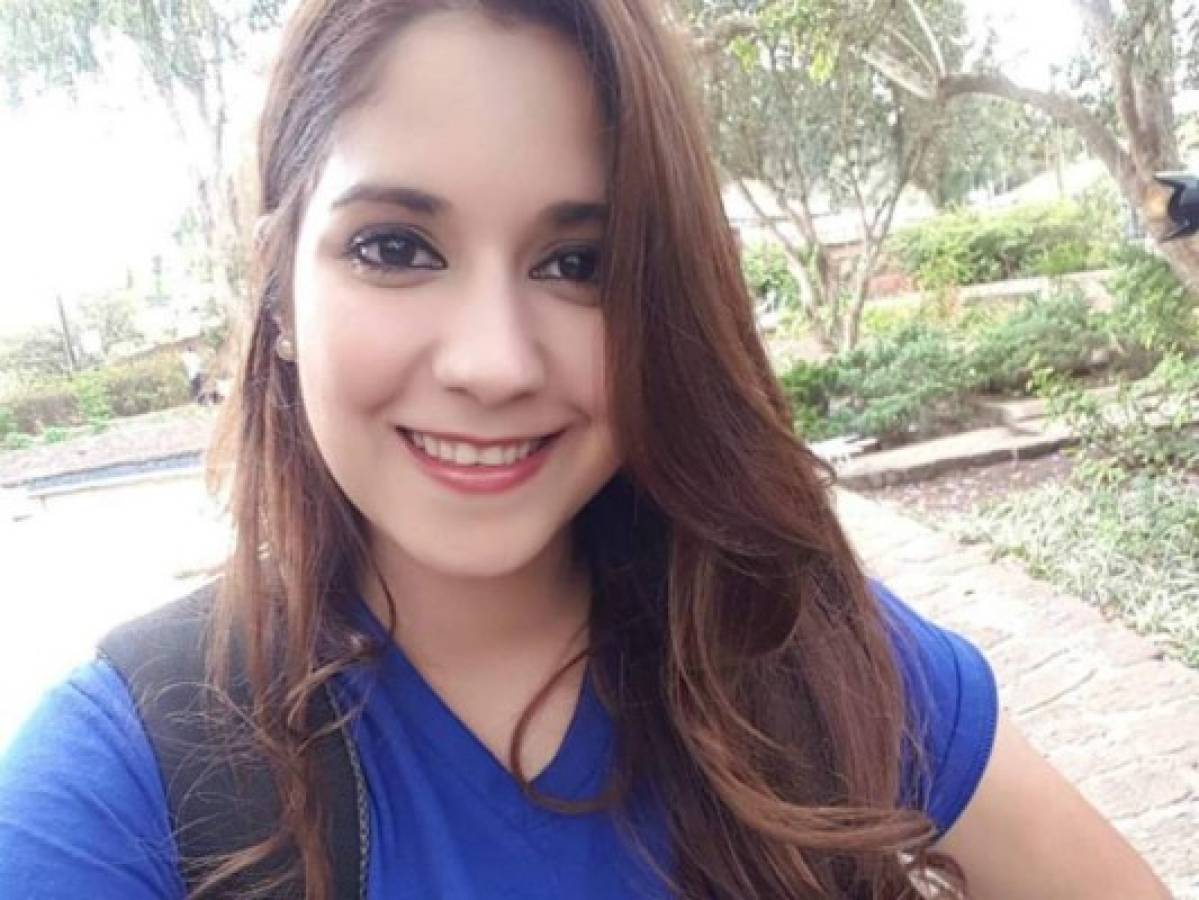 Stephanie Rivera, el rostro angelical del canal hondureño Hable Como Habla (HCH)
