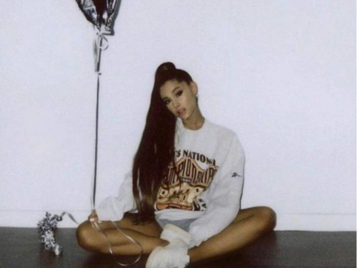 FOTO: El cambio de look de Ariana Grande que sorprendió a sus fans