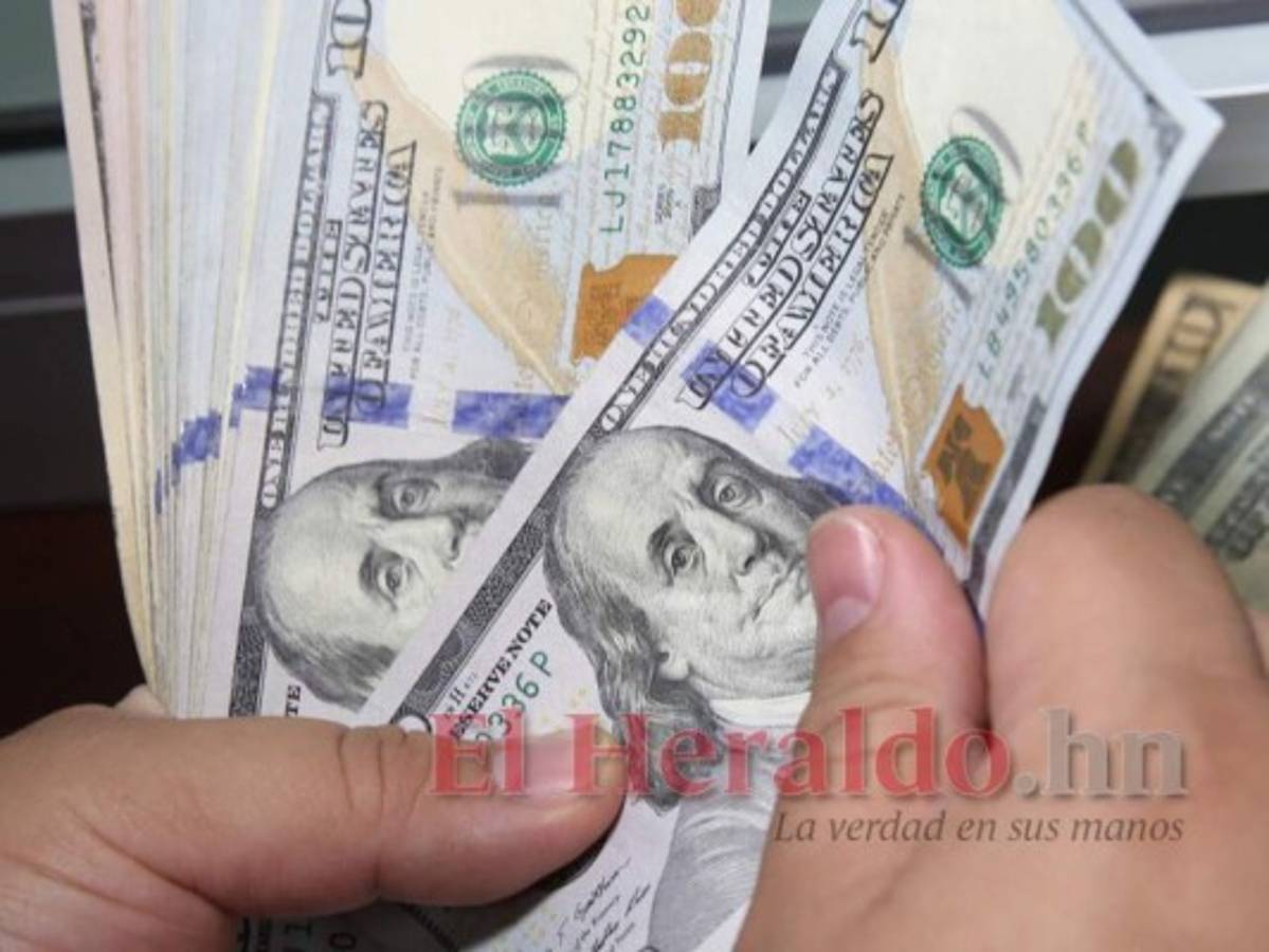 La entrada de las remesas baja en $111.2 millones