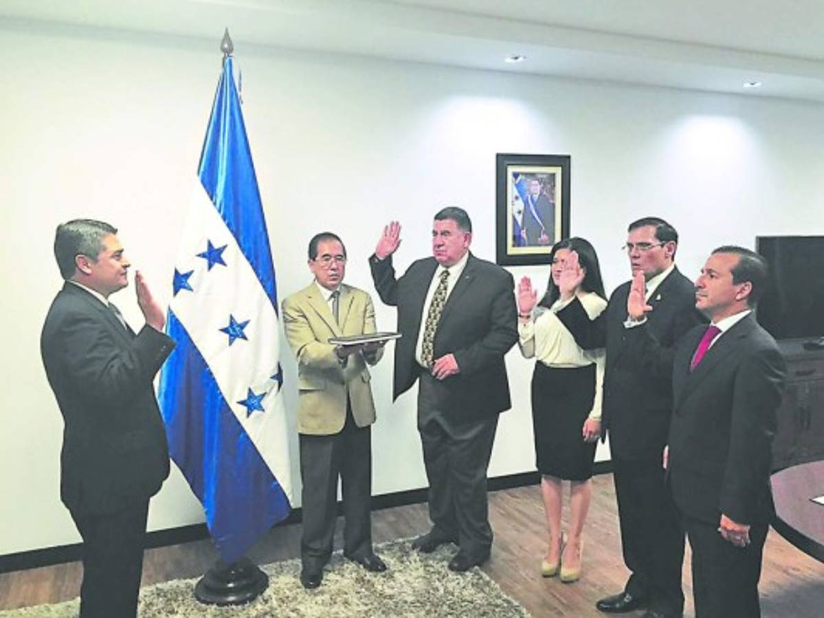 La hija de Chang Castilllo gana L 183,163 en el BCH