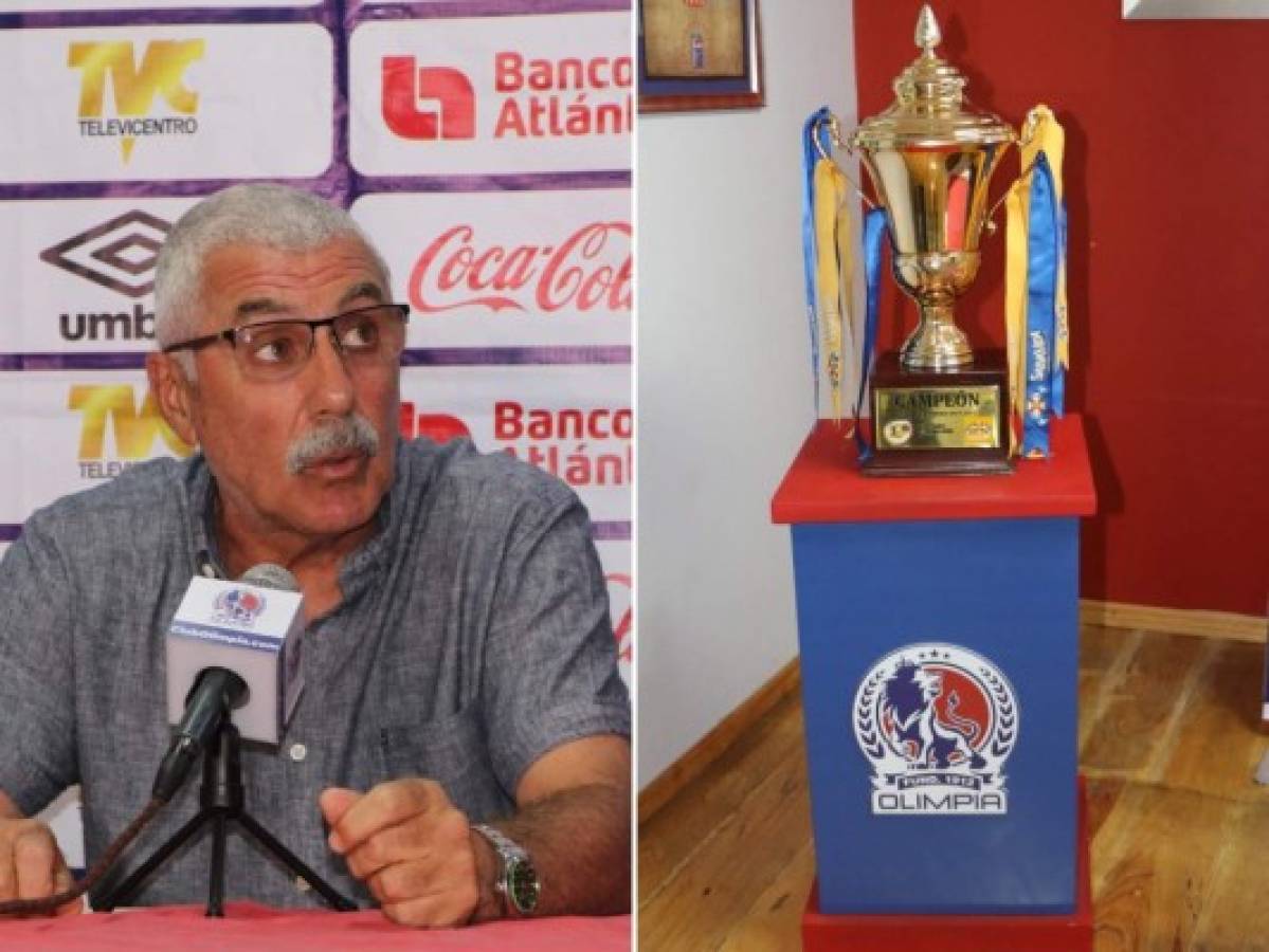 Olimpia presume Copa que le ganó a Motagua en 2015 en conferencia de prensa