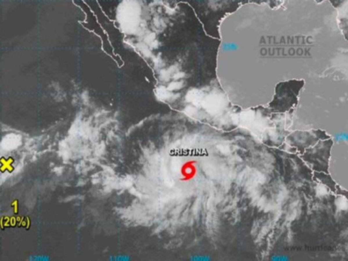 La tormenta tropical Cristina se forma en el Pacífico  