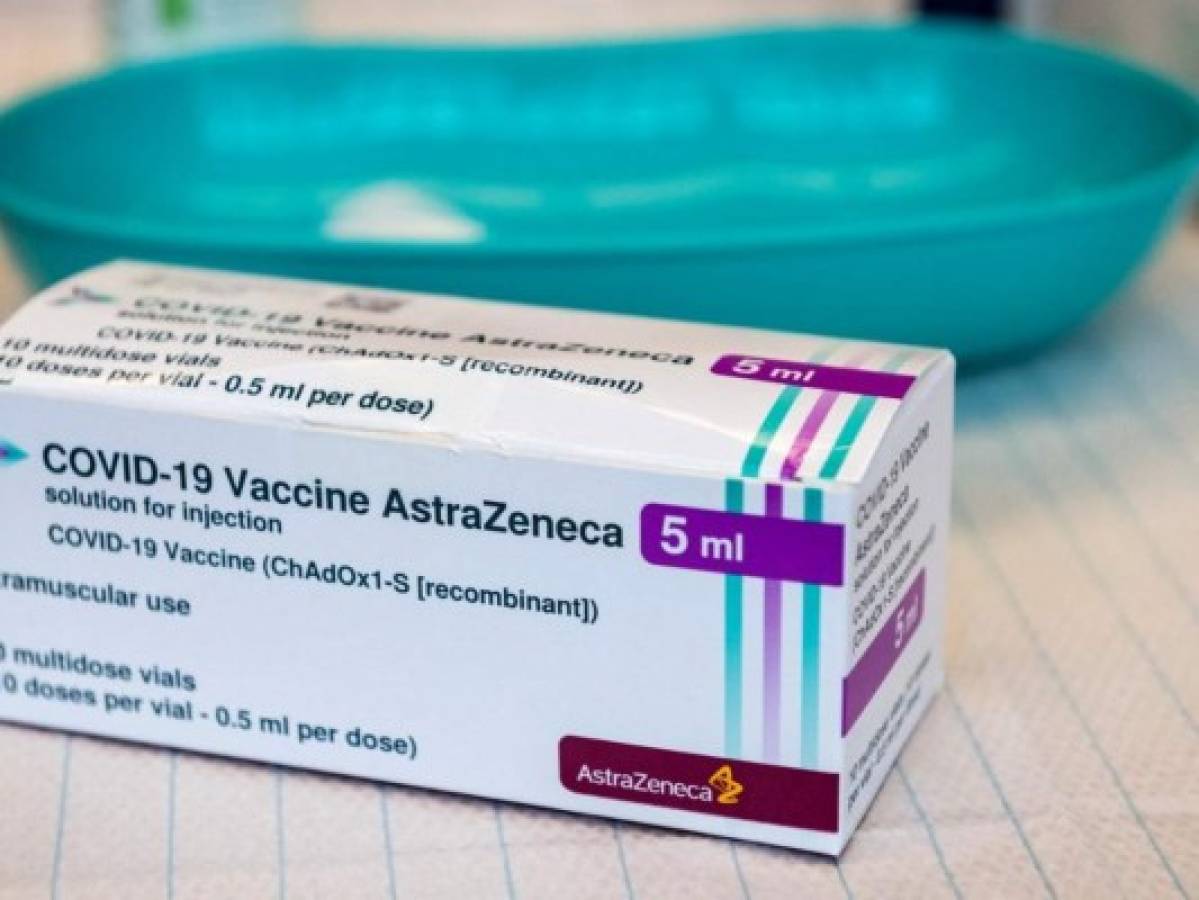 Investigan en España la muerte de paciente vacunada con AstraZeneca 
