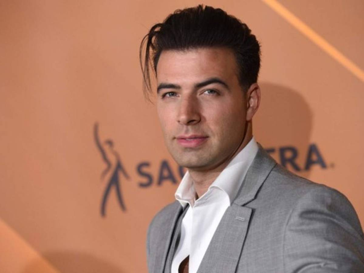 Jencarlos Canela regresa a la actuación con serie de Netflix