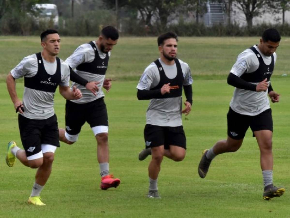 Con nerviosismo y advertencias se reinicia el fútbol en Paraguay