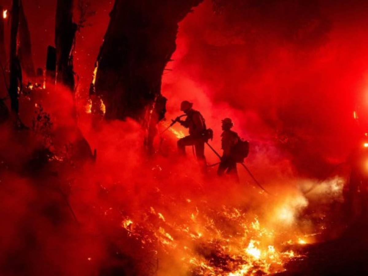 María, un nuevo incendio se desata en el sur de California