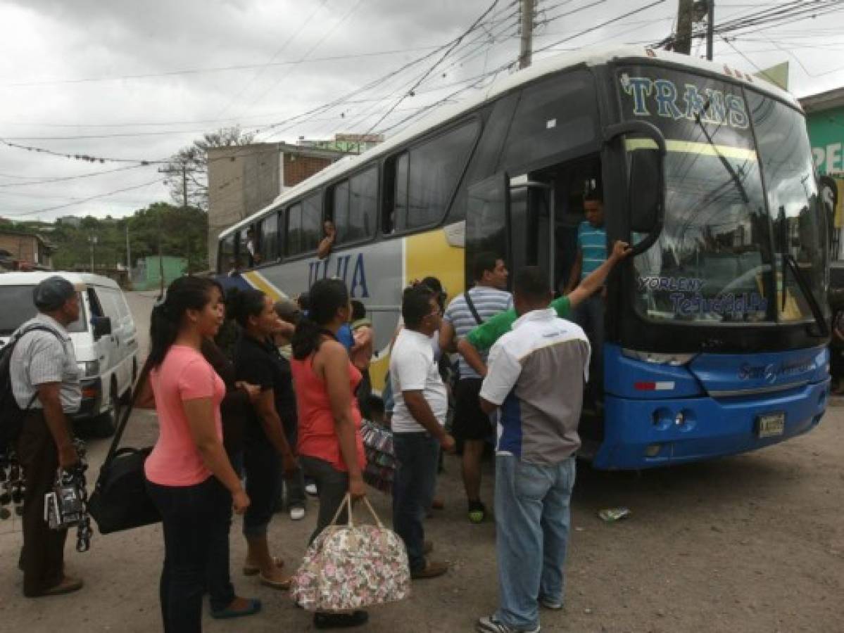 Siete empresas de buses son vigiladas por militares en la capital de Honduras  