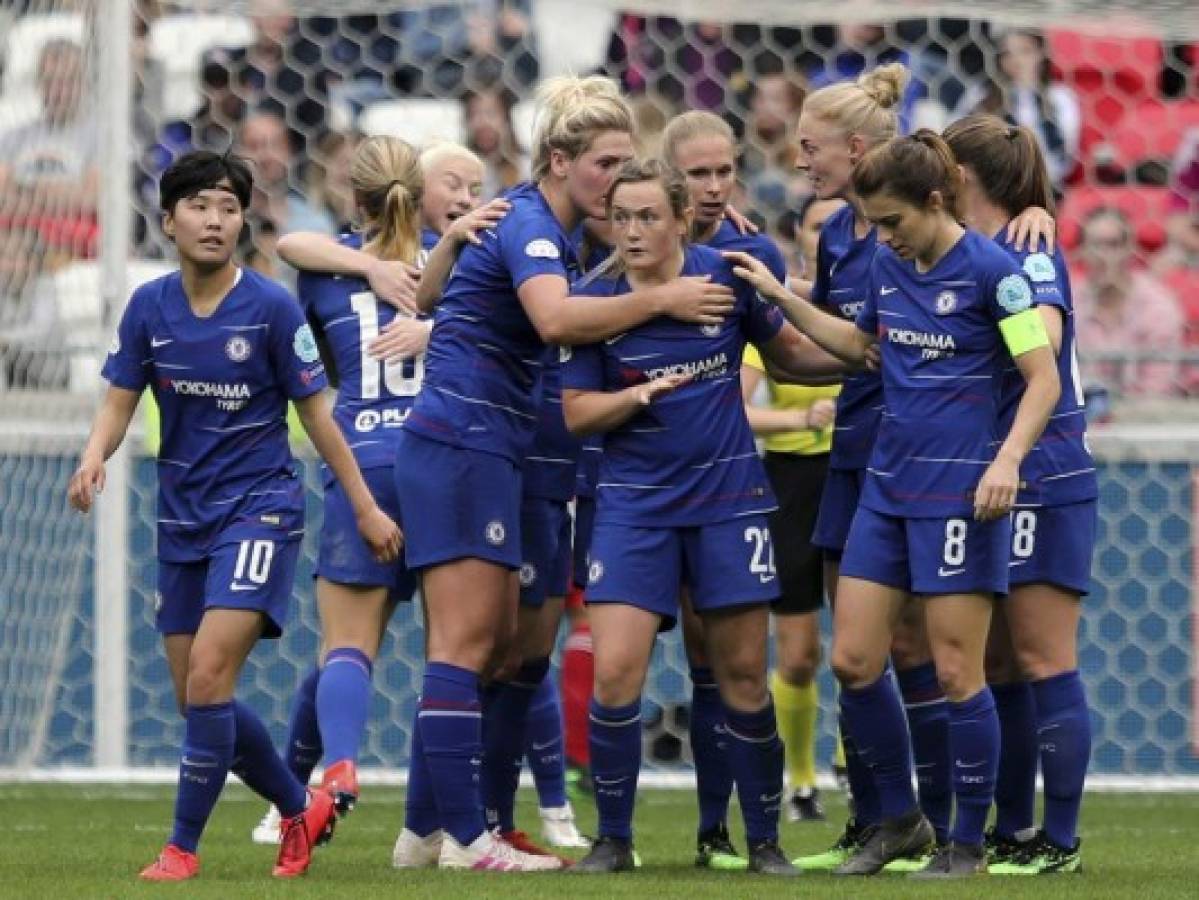 Liga inglesa de fútbol femenino busca resurgimiento