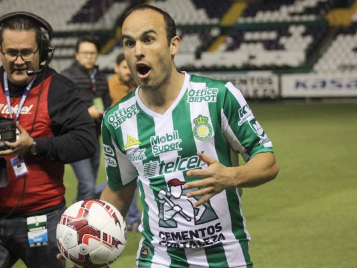 León presenta a Landon Donovan, su fichaje salido del retiro