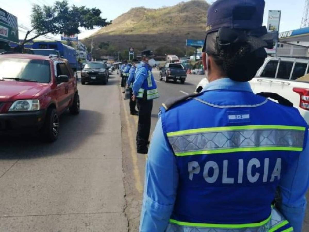 Con operativos y retenes vigilan ambiente previo a elecciones generales en Honduras