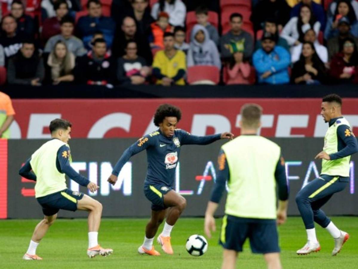 Willian se integra a selección brasileña para Copa América  