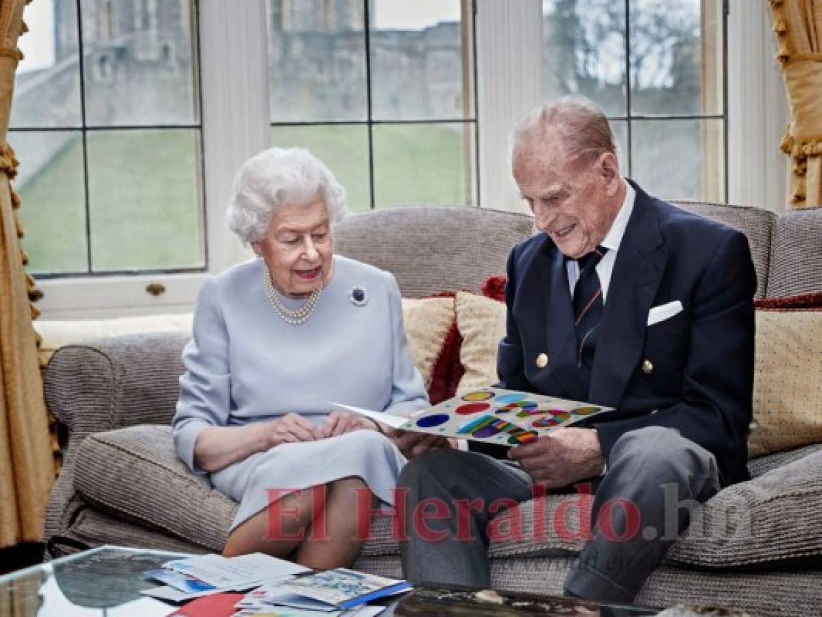 En Windsor pasarán Navidad la reina Isabel y príncipe Felipe
