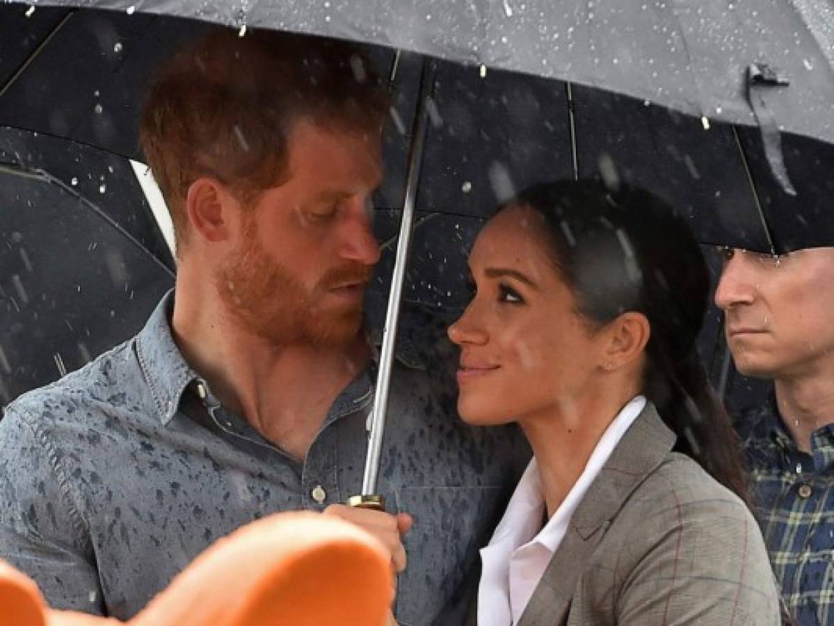 Meghan Markle y el príncipe Harry derrochan felicidad tras anuncio de embarazo