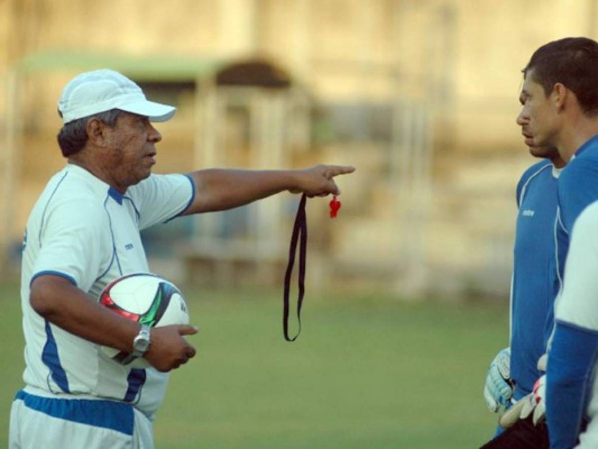 'Ante la H vamos a jugar de visita en el Cuscatlán”