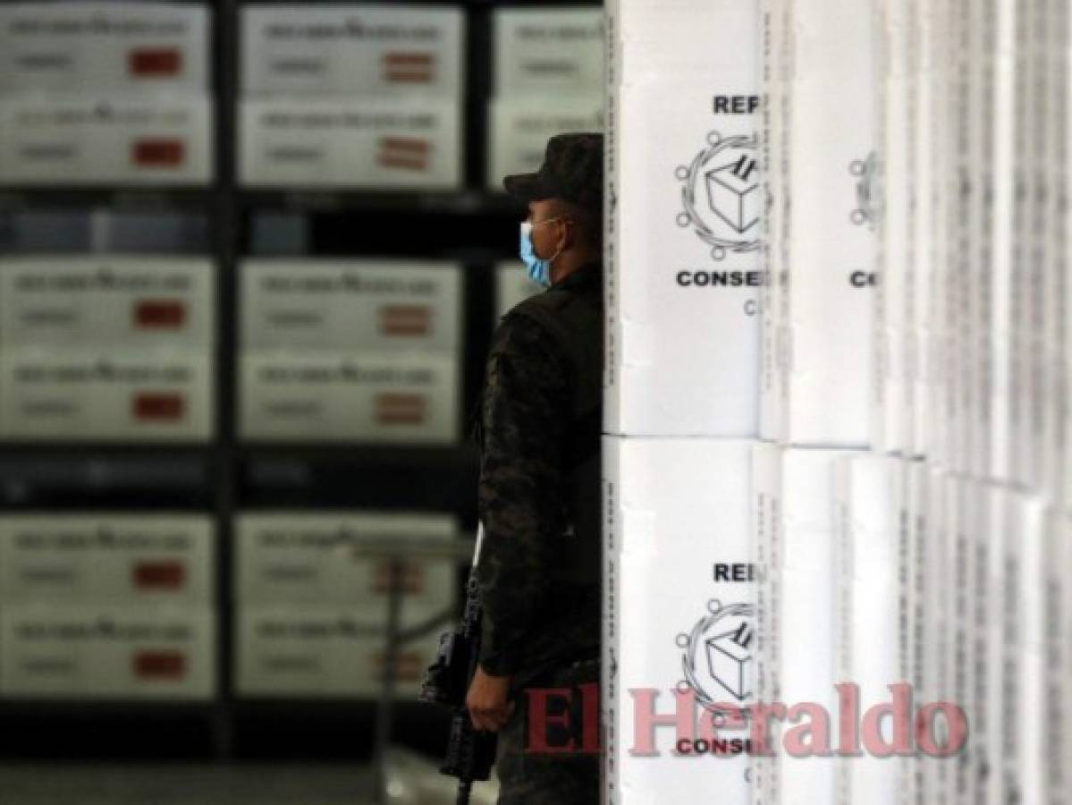 CNE ultima detalles para entrega de maletas electorales para elecciones primarias (FOTOS)   