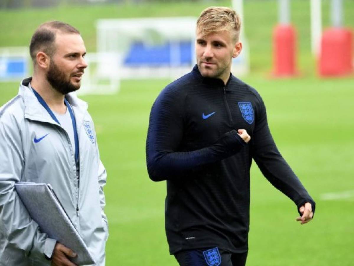 Luke Shaw, jugador del Manchester United, revela que estuvo 'a punto de perder la pierna'