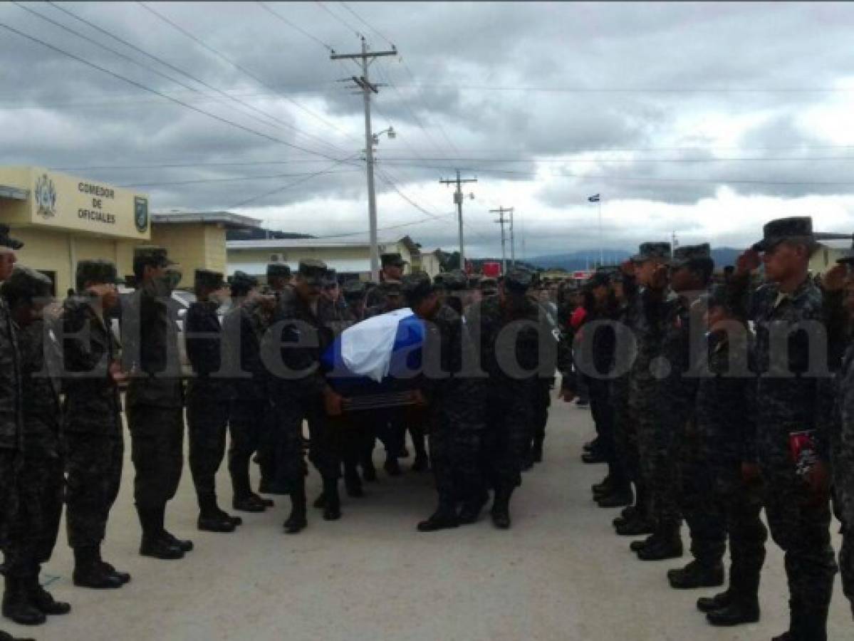 Homenaje a policía militar que murió en ataque contra Jorge Machado