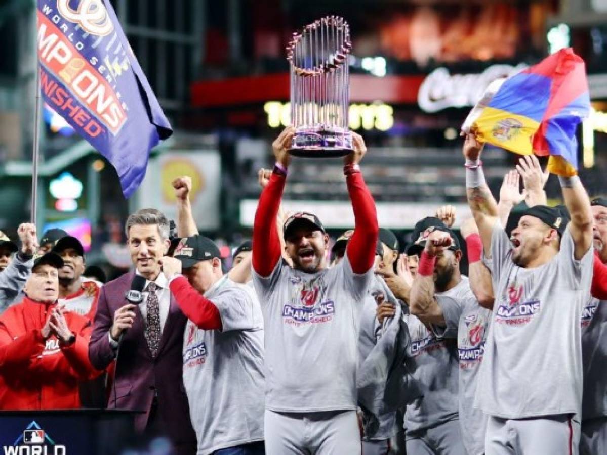 Nacionales se coronan en la Serie Mundial de béisbol  