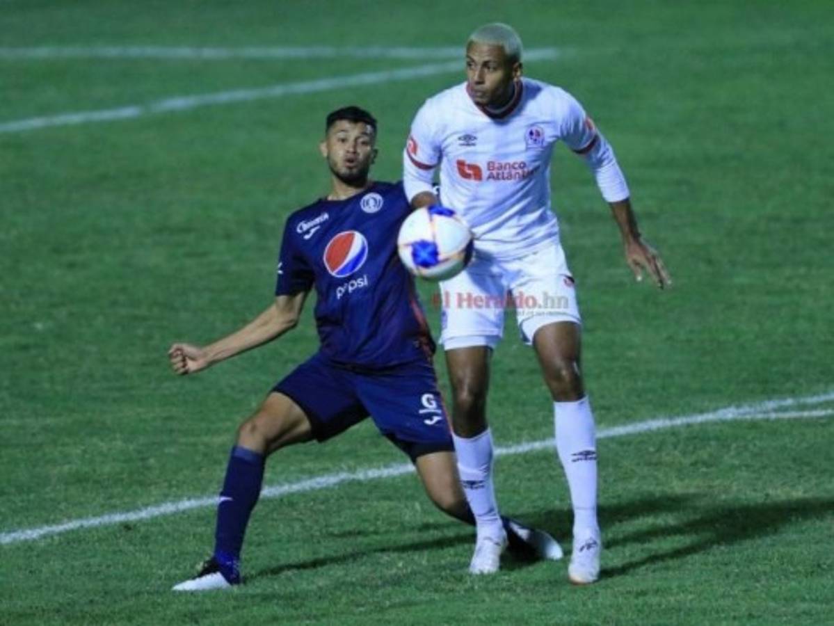 En un insípido clásico, Olimpia y Motagua empatan en el Nacional