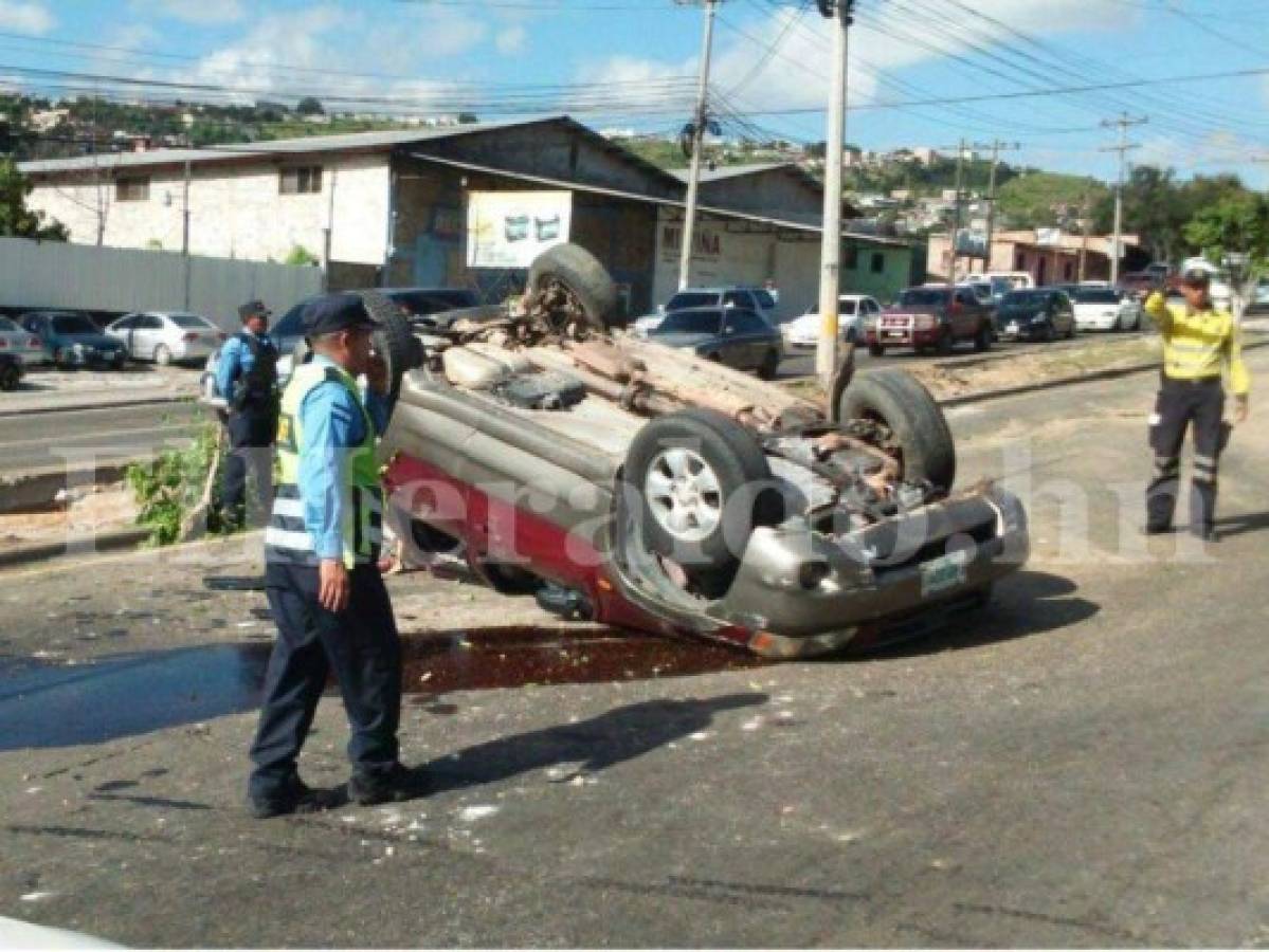 En fuerte tiroteo capturan a siete presuntos pandilleros de la 18 en el bulevar FFAA