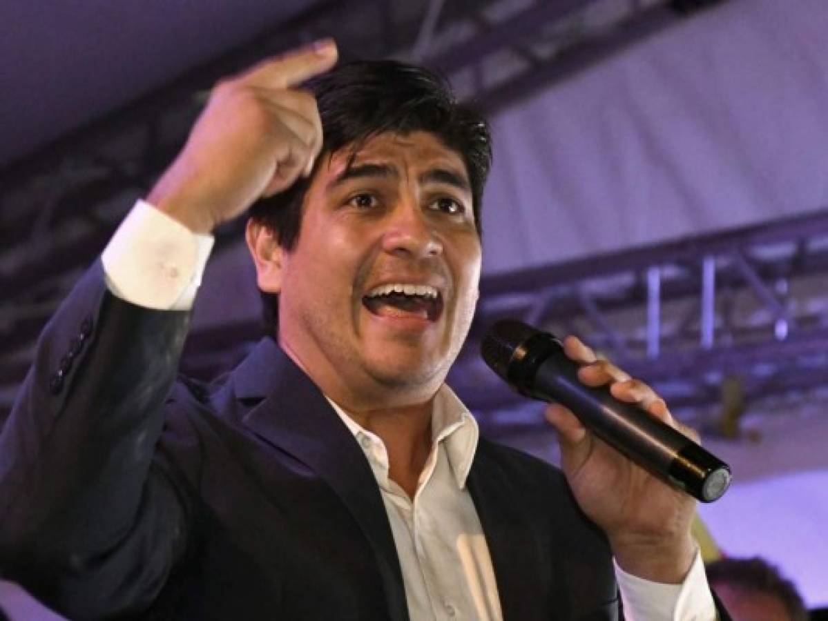 Carlos Alvarado, novelista, roquero y candidato presidencial en Costa Rica