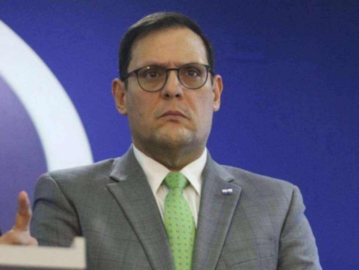 Canciller hondureño anuncia cinco solicitudes de extradición