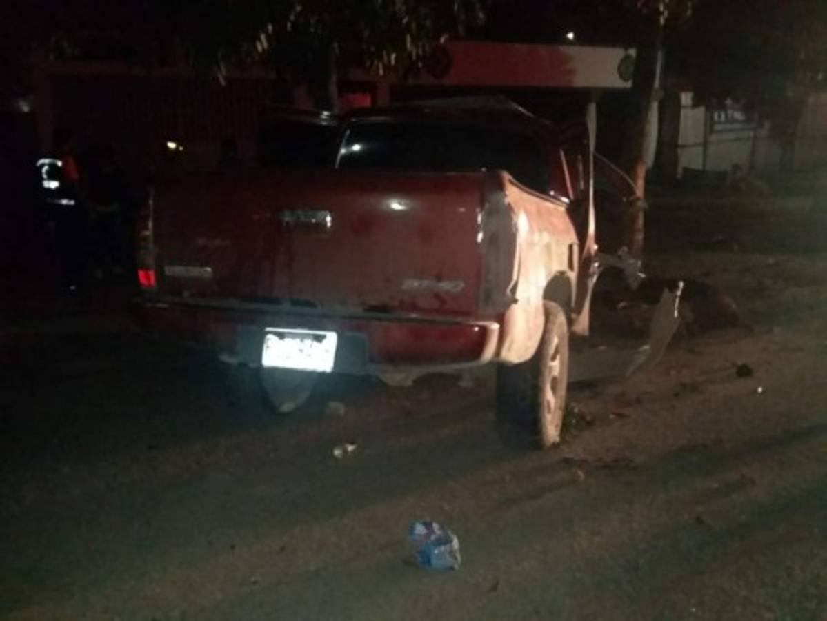 Un muerto y un herido tras choque de un vehículo contra árboles en SPS