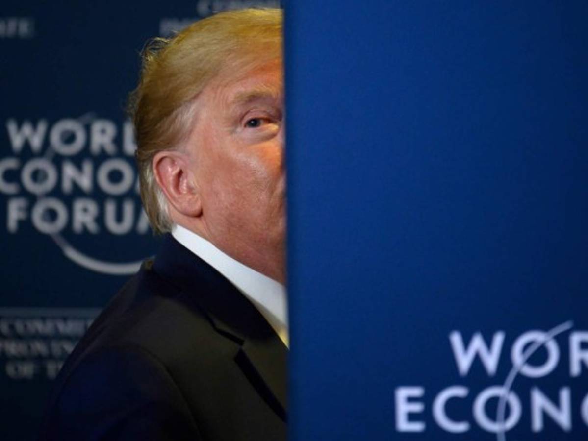 A Trump le 'encantaría' acudir al juicio pero sus abogados se oponen