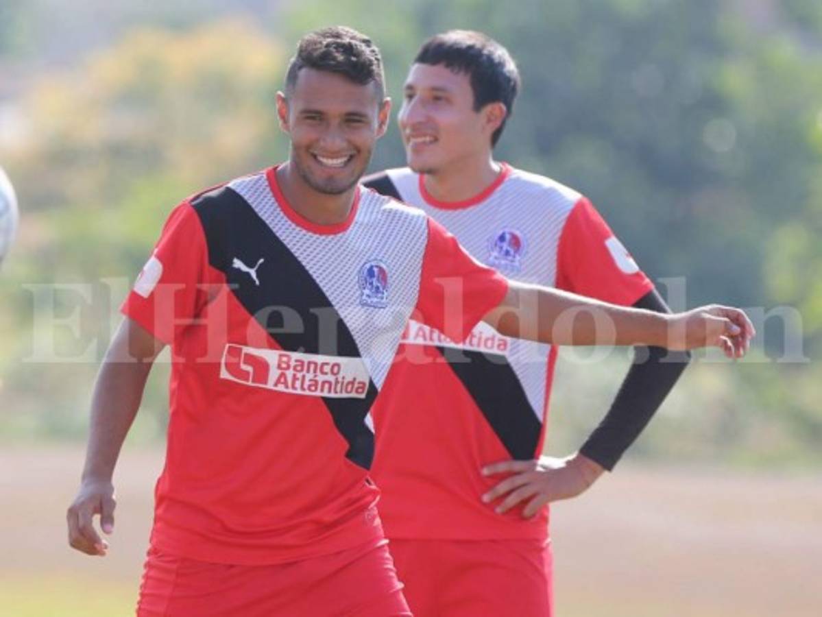 Héctor Vargas: '¿Díganme una cosa dudosa a favor de Olimpia en mi gestión?'