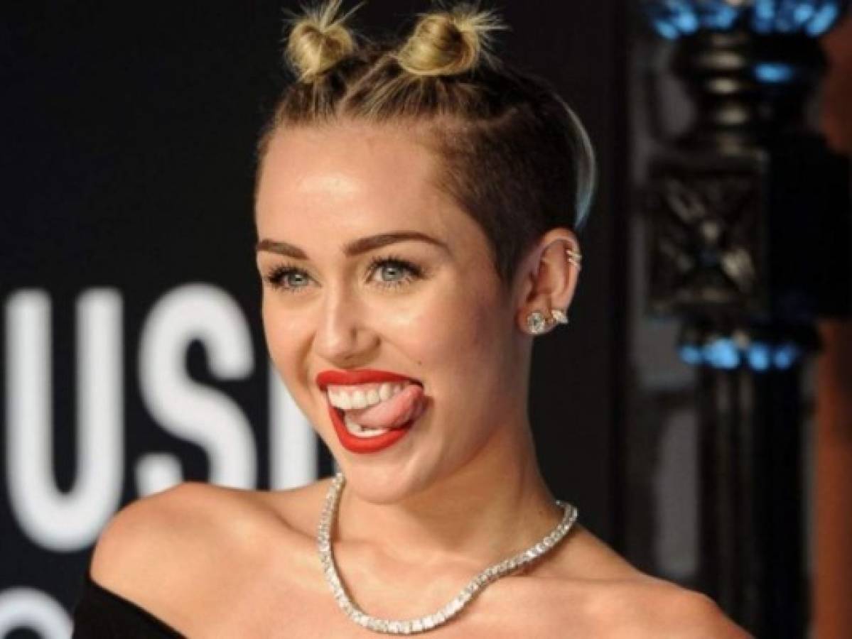 ¿Cuándo y dónde puedo ver el concierto de Miley Cyrus en el Super Bowl?