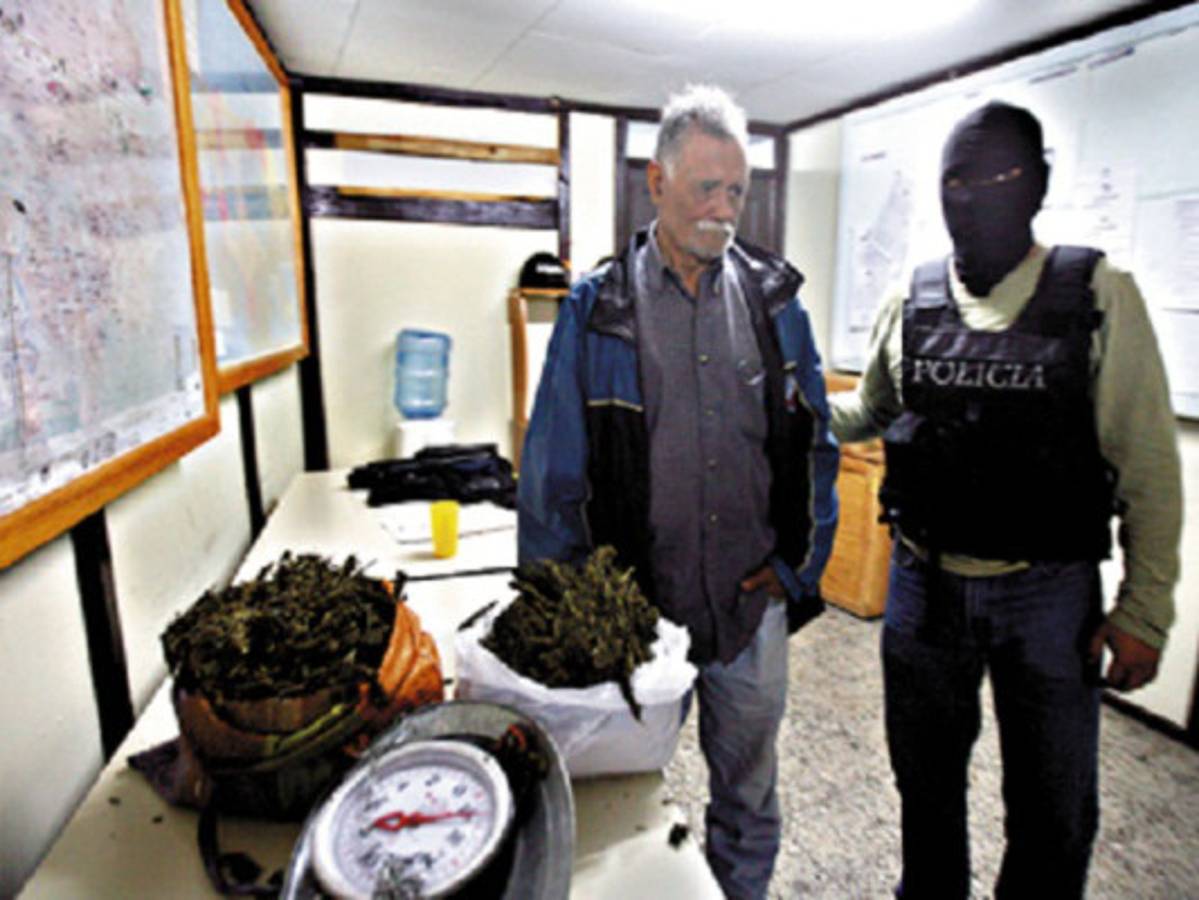 Policía detiene a 'narcoabuelo” en El Zamorano