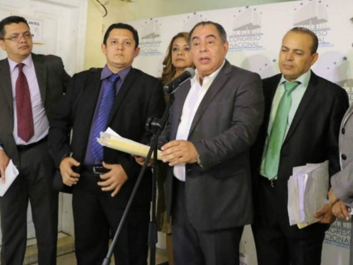 Congreso Nacional ordenaría nombramiento de rector interino en la UNAH, según dictamen