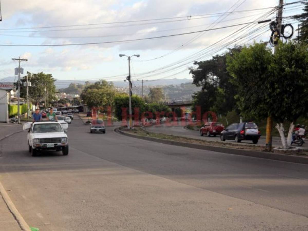 Despejados y con presencia militar los principales ejes carreteros de Honduras