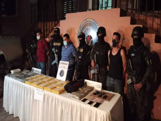 Capturan a tres hombres con droga valorada en más de 13 millones de lempiras