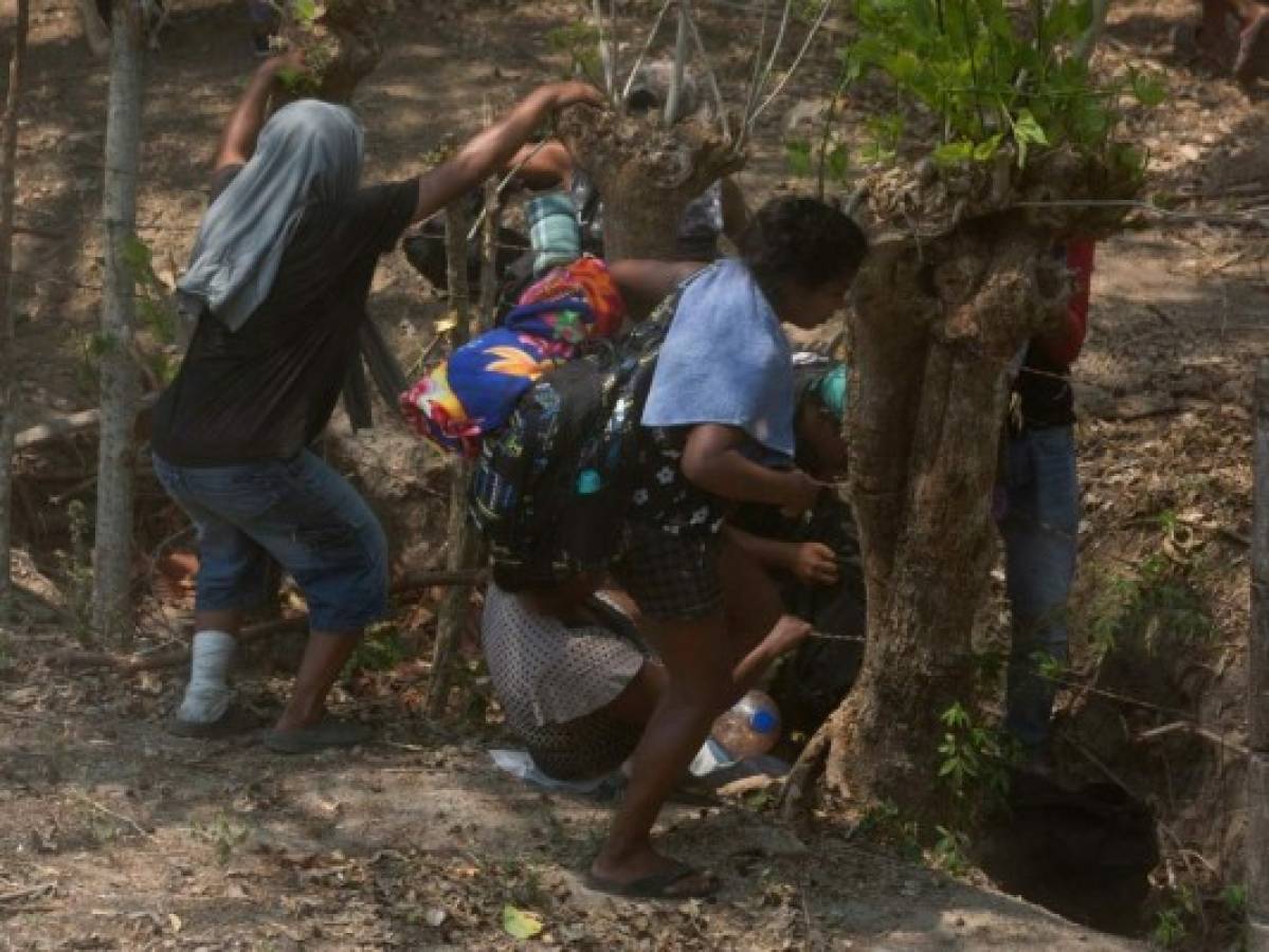 Líder de grupo que detenía a migrantes cerca de la frontera con México planeaba asesinatos