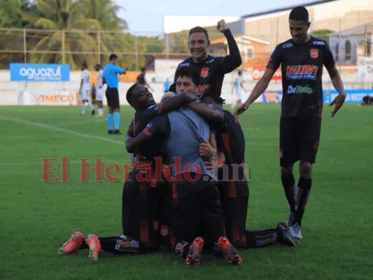 Vida es el líder de la tabla de la Liga Nacional; venció 1-4 a Platense en Puerto Cortés
