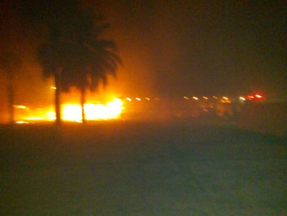 Parte del recinto quedó reducido a cenizas.