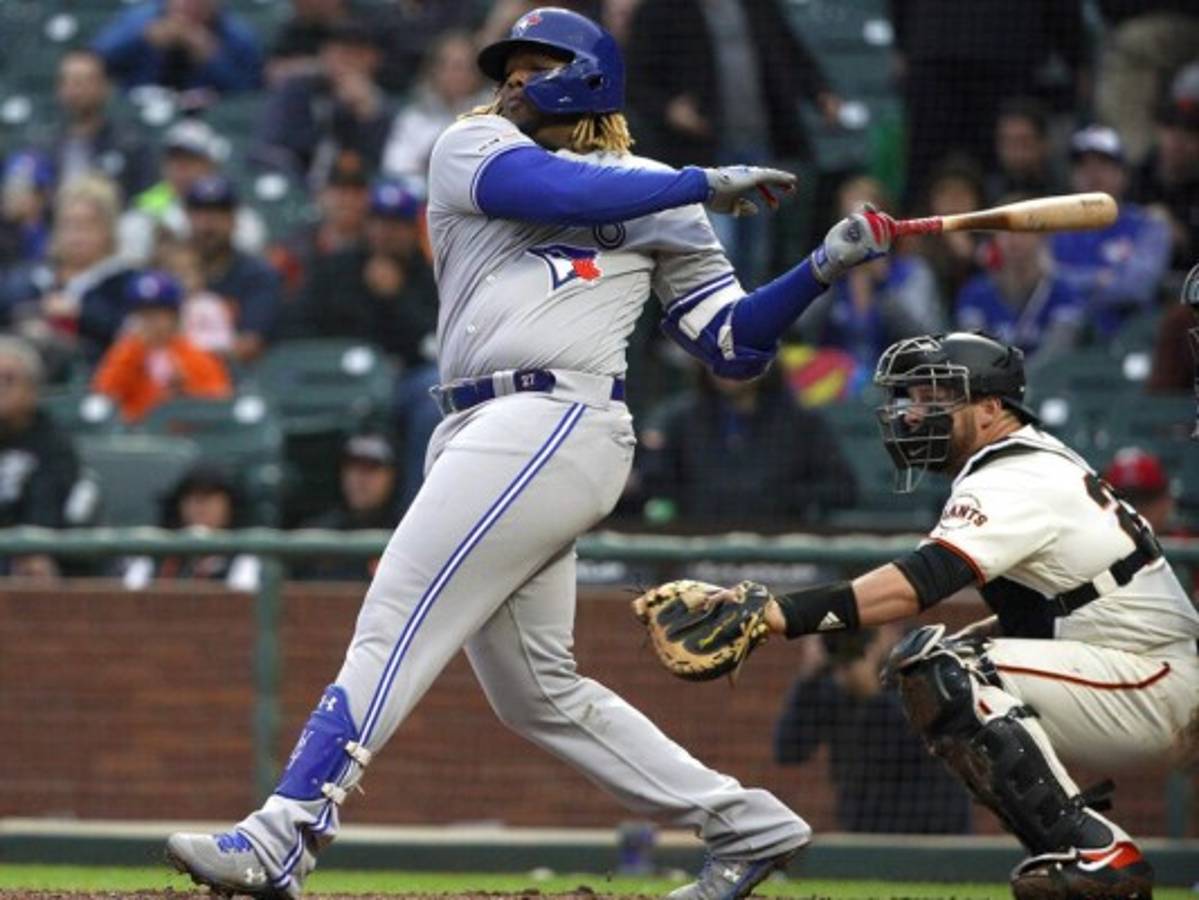 Guerrero Jr. pega dos bambinazos, Azulejos ganan a Gigantes  
