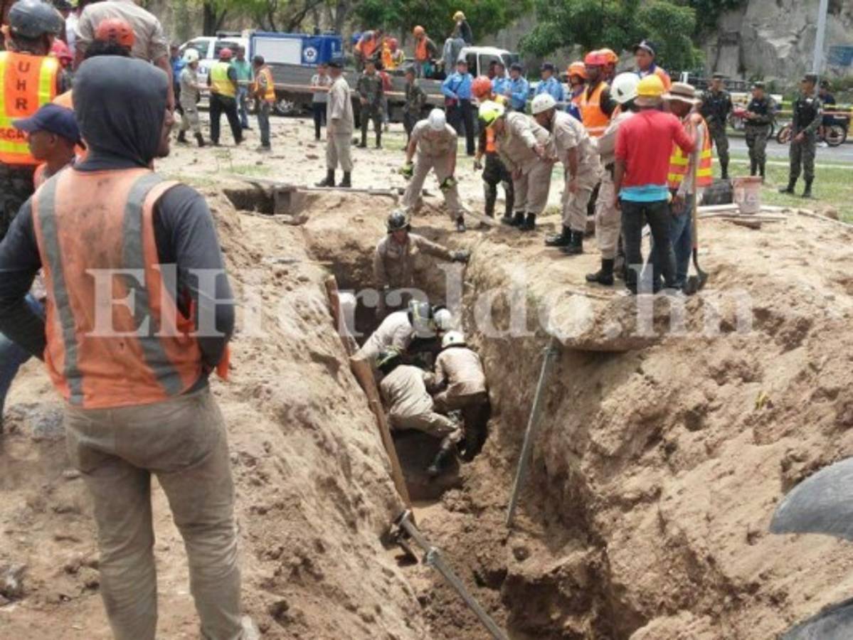 Dos obreros mueren soterrados en sector Mateo de la capital de Honduras   