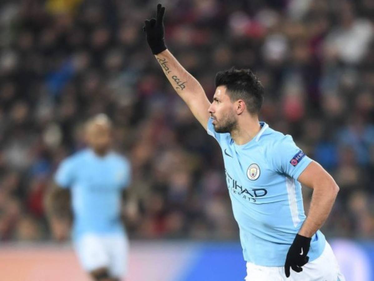 Manchester City con un pie en cuartos de Champions League al golear 4-0 al Basilea