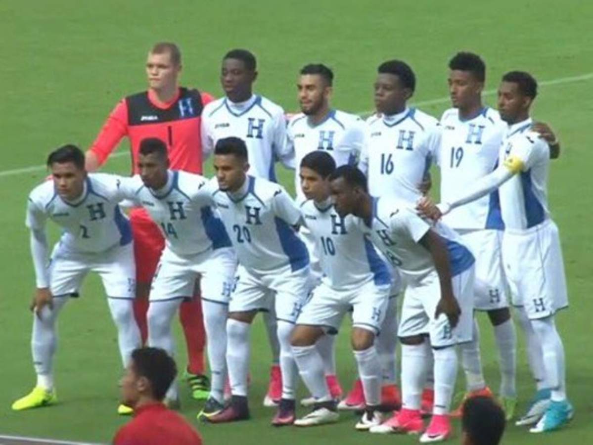 Ernesto Mejía: 'Se perdió ante el favorito. Ahora a planificar el juego ante Nueva Zelanda'