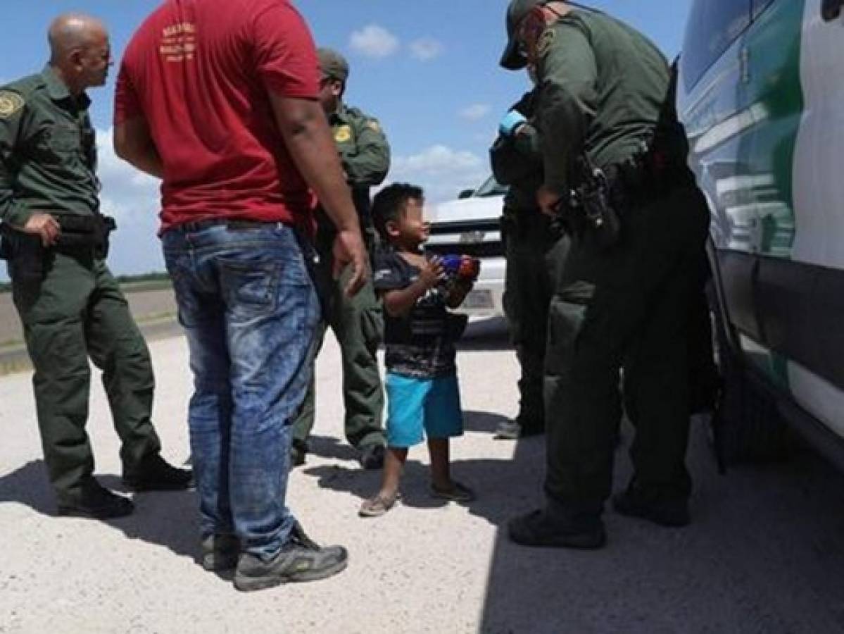 43 niños hondureños al día ingresan a refugios en Estados Unidos