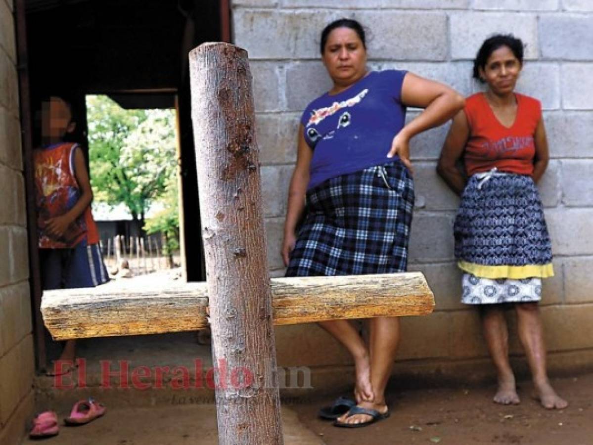 Niños y adultos claman por alimentos ante impacto de sequía en Honduras